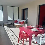 Domaine De Pacciolello - Hotel apartamentowy Porticcio (Corsica)