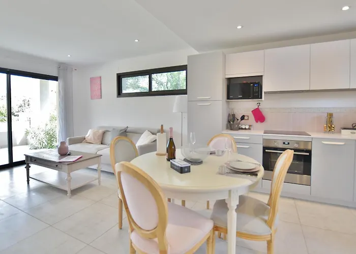 Апарт-отель Domaine De Pacciolello - Портисьо